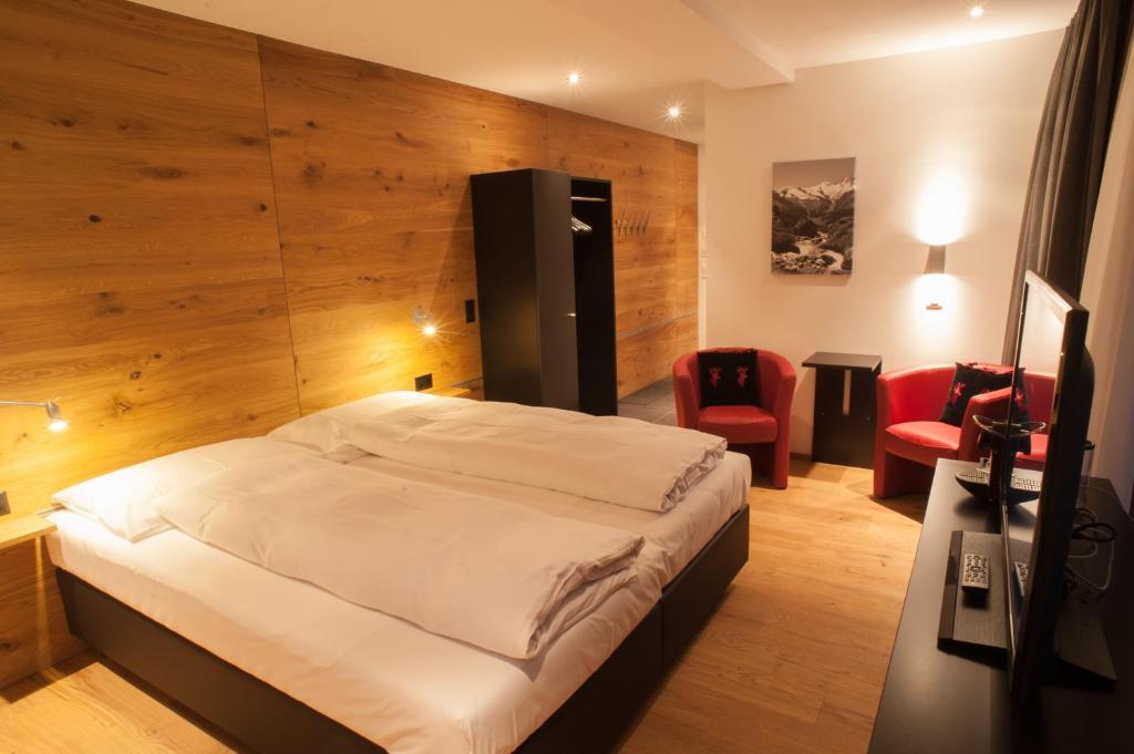Elite Alpine Lodge - Apart & Breakfast Saas-Fee Room photo