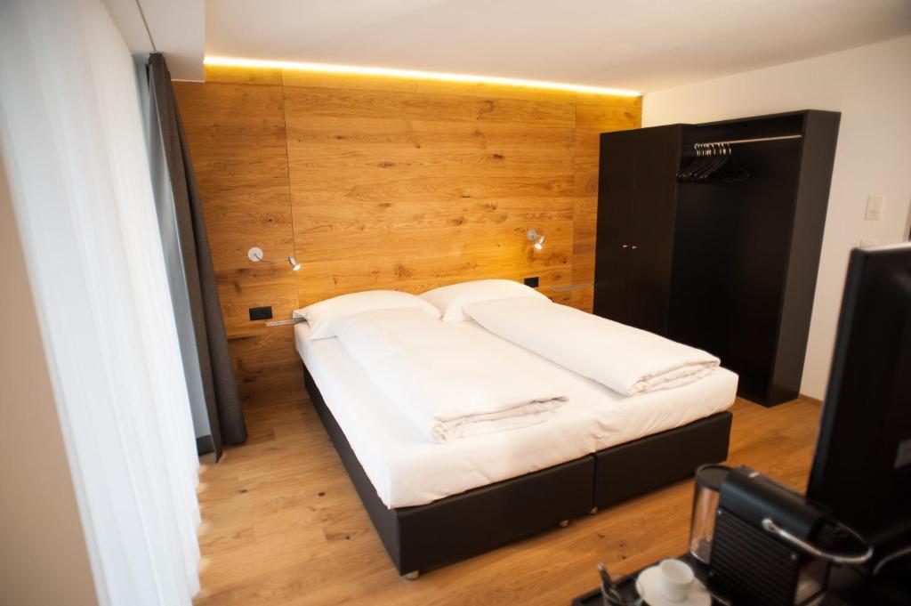 Elite Alpine Lodge - Apart & Breakfast Saas-Fee Room photo